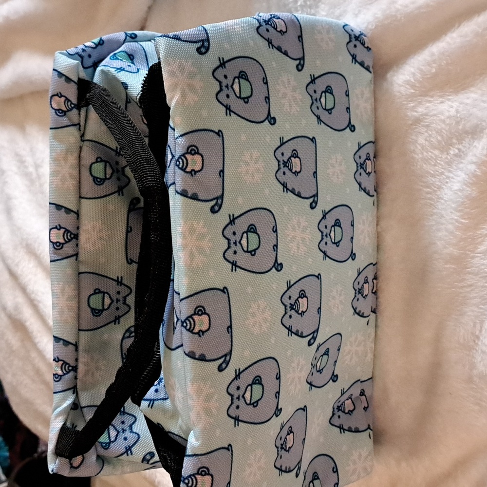 FLASH SALE Pusheen insulated lyunch bag